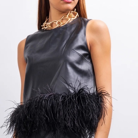 forcynthia Tops - Forcynthia Faux Leather Sleeveless Top with Fur Sz L